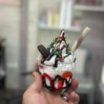 آبمیوه و بستنی بلوط